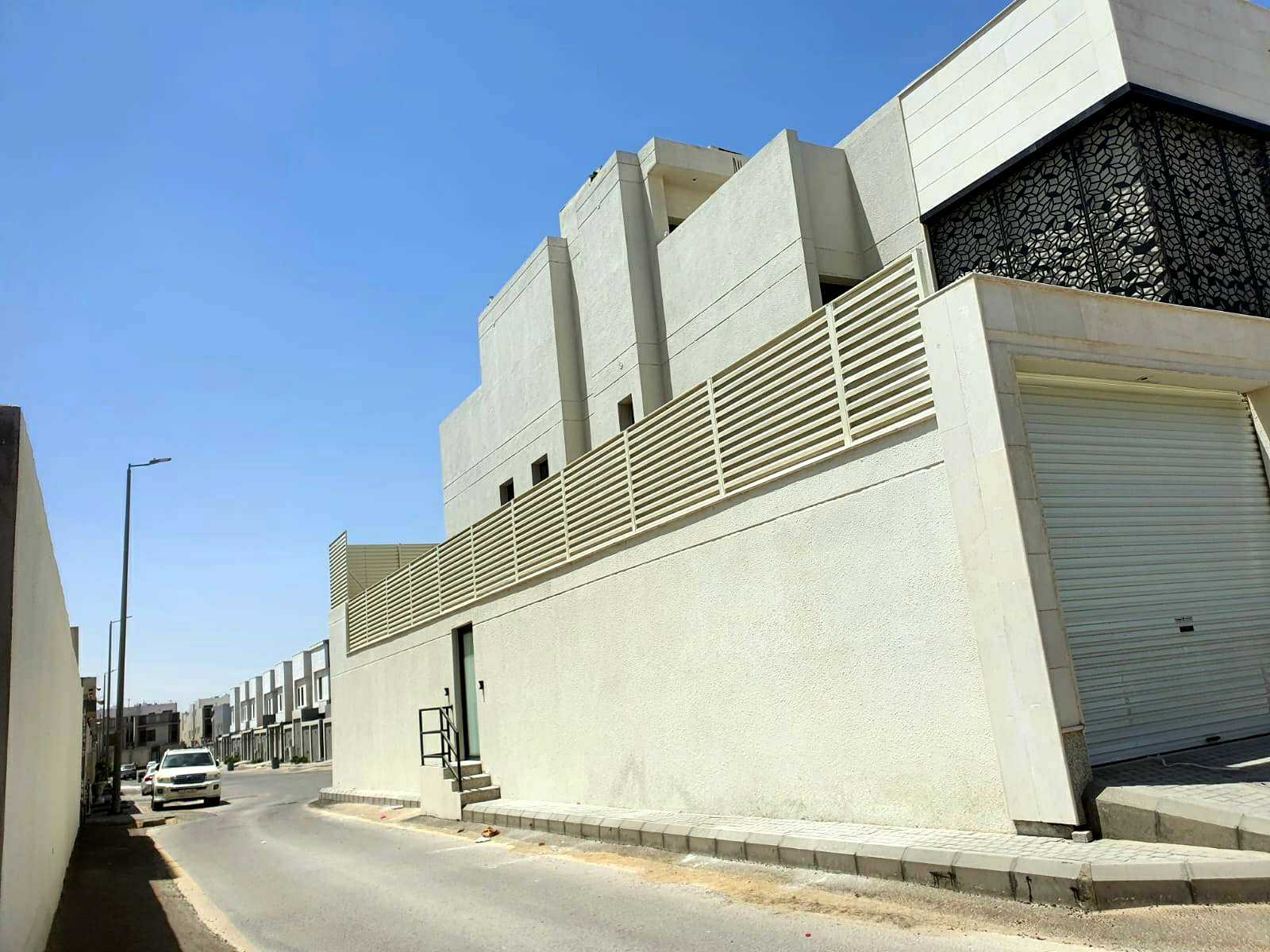 مظلات الاحساء سواتر الاحساء 0500942261 لتركيب سواتر بلاستيك بالاحساءِ